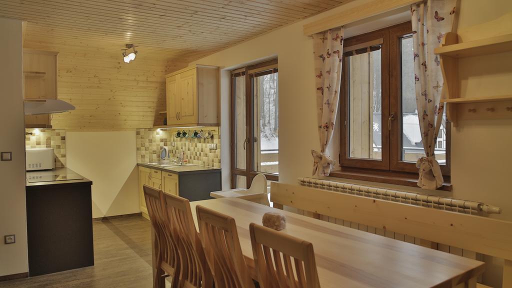 Horsky Apartman Draps Остружна Экстерьер фото