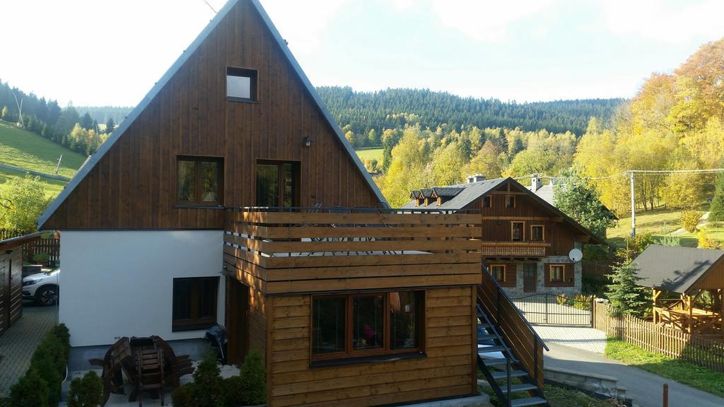 Horsky Apartman Draps Остружна Экстерьер фото
